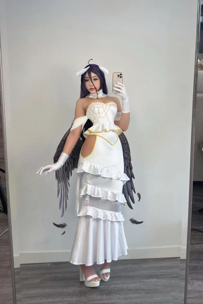 my Albedo cosplay ^.^ : r/overlord