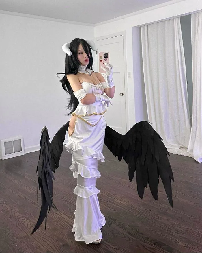 Cosplay Albedo của Jannalina (tui!) : r/overlord
