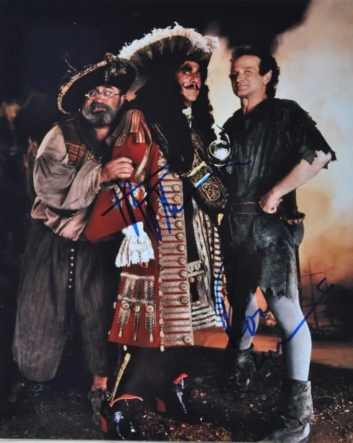ROBIN WILLIAMS & Dustin HOFFMAN Cast Signed Photo X2 – Hook W/coa - Etsy