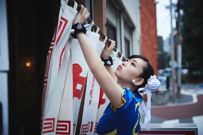 Yuka Kuramochi Cosplays as Chun-Li from Street Fighter │Yokogao Magazine