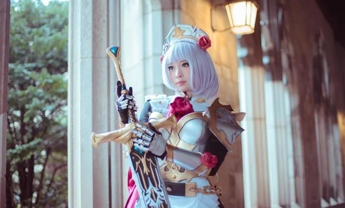 Cosplay Noelle tự làm của mình từ Genshin Impact! 🗡 : r/Genshin_Impact