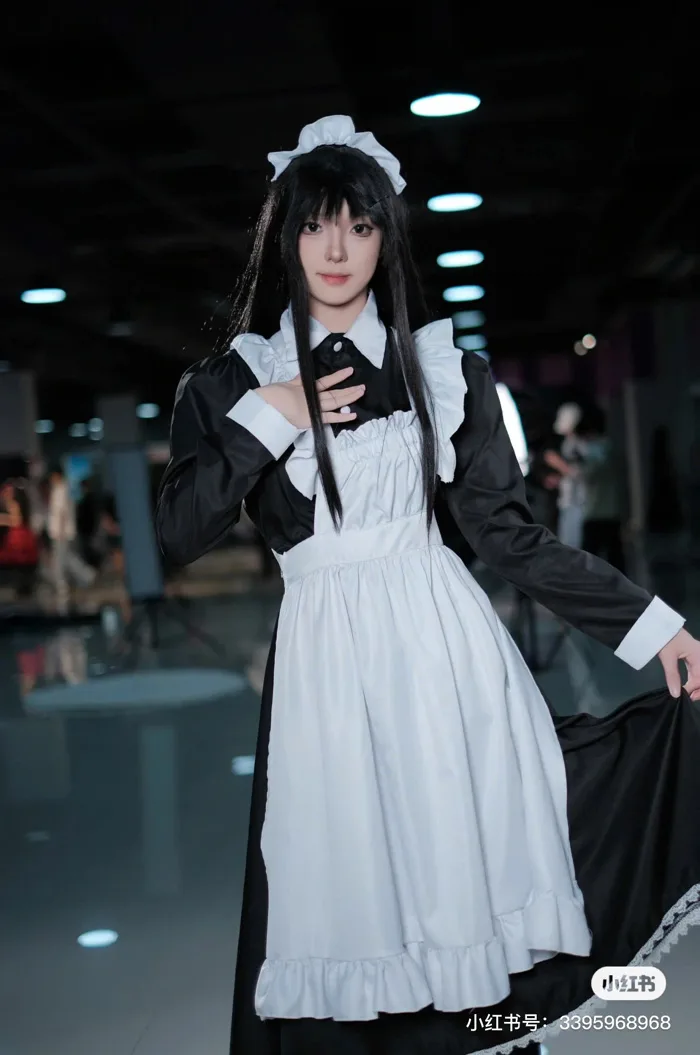Trang phục cosplay nữ hầu gái – Miêu Quán