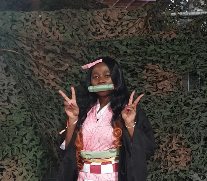 Kimetsu no Yaiba: Phiên bản cosplay Nezuko da màu gây tranh cãi dữ dội trên mạng xã hội