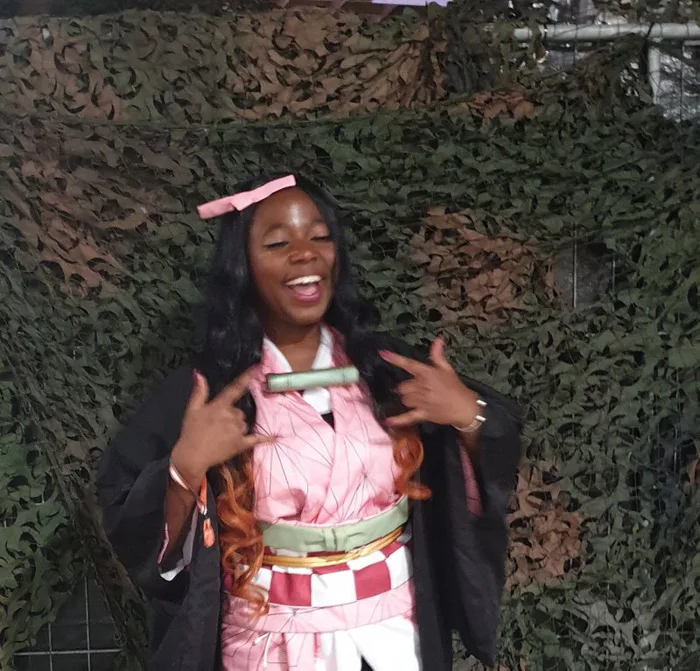 Kimetsu no Yaiba: Phiên bản cosplay Nezuko da màu gây tranh cãi dữ dội trên mạng xã hội