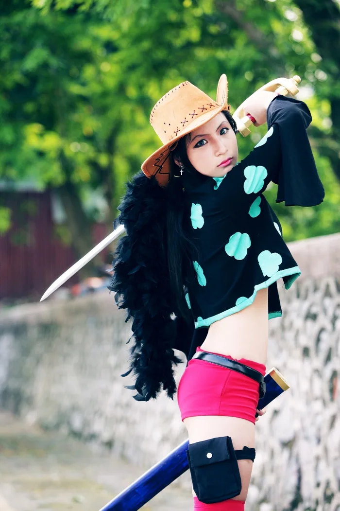 Cosplay Việt: Nico Robin (One piece) đẹp đến lạnh lùng
