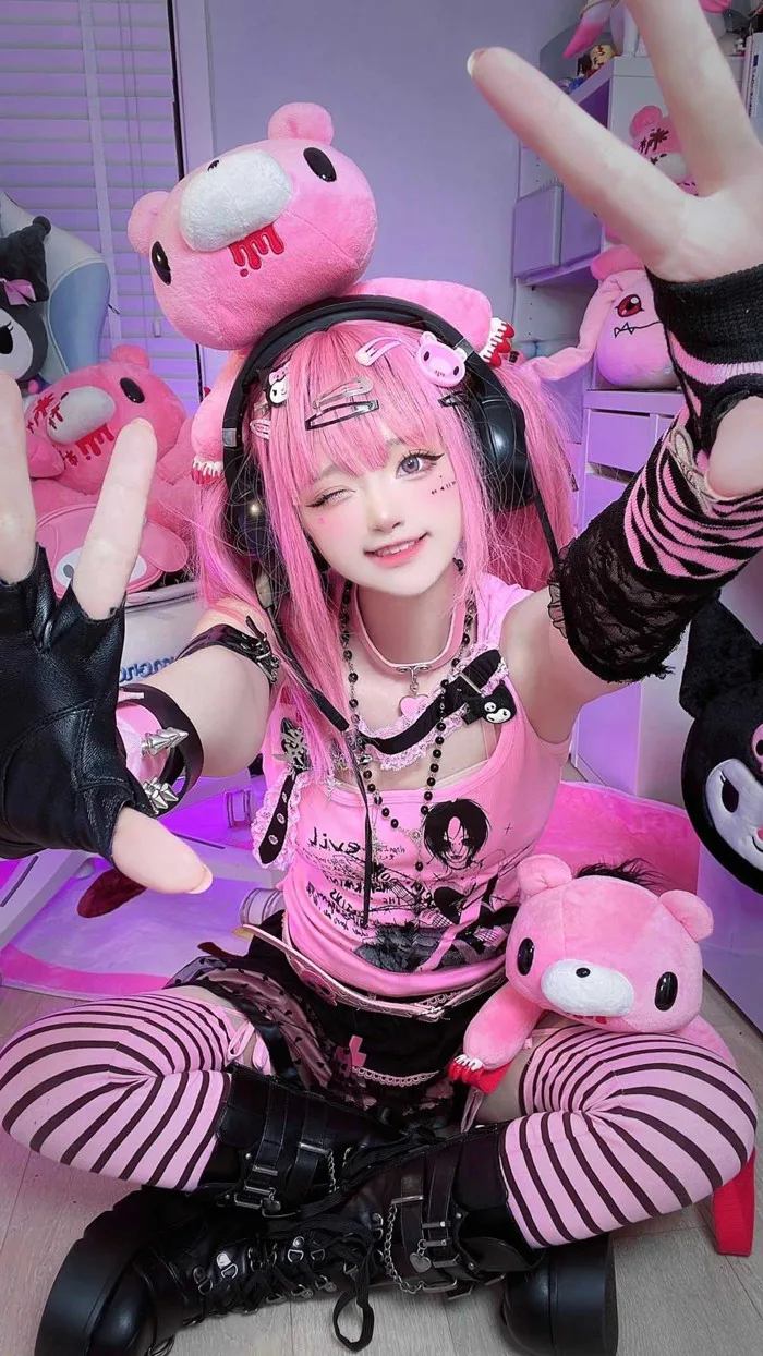 Cosplay nhân vật trong Vương Giả Vinh Diệu, hot girl Trung Quốc được nhận  xét hoàn hảo hơn cả bản gốc
