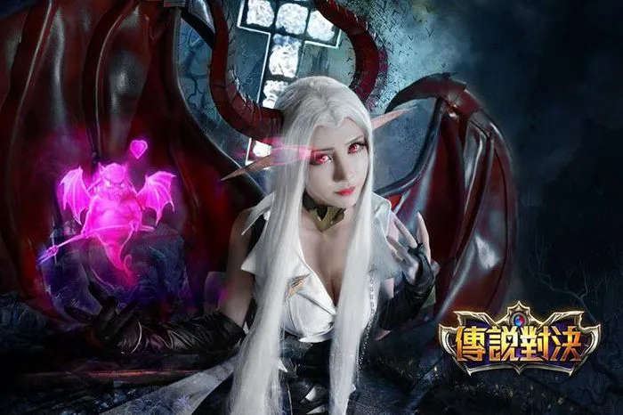 Ngắm cô giáo Veera game Liên Quân Mobile đầy ma mị và nóng bỏng - Cosplay - Việt Giải Trí