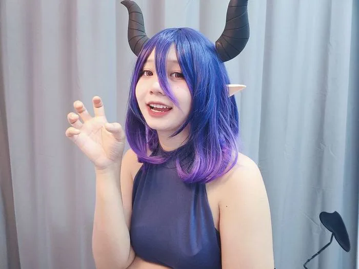 Vermeil cosplay