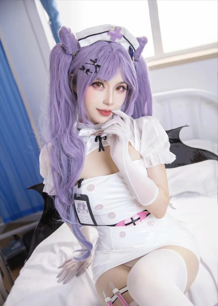 177+ ảnh cosplay y tá thần thái sang chảnh khiến fan say mê