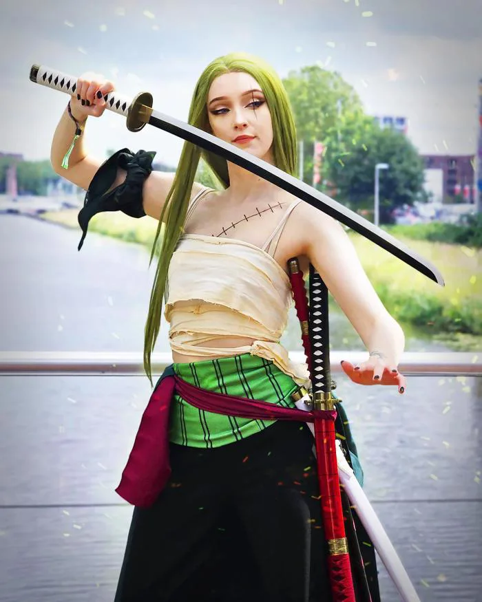 Cosplay Zoro nữ của tui nè! : r/OnePiece