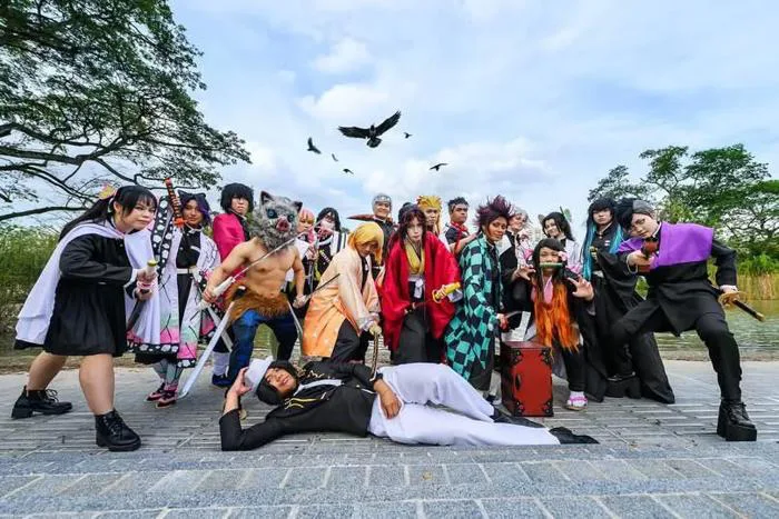 Chụp ảnh cosplay nhóm : r/KimetsuNoYaiba