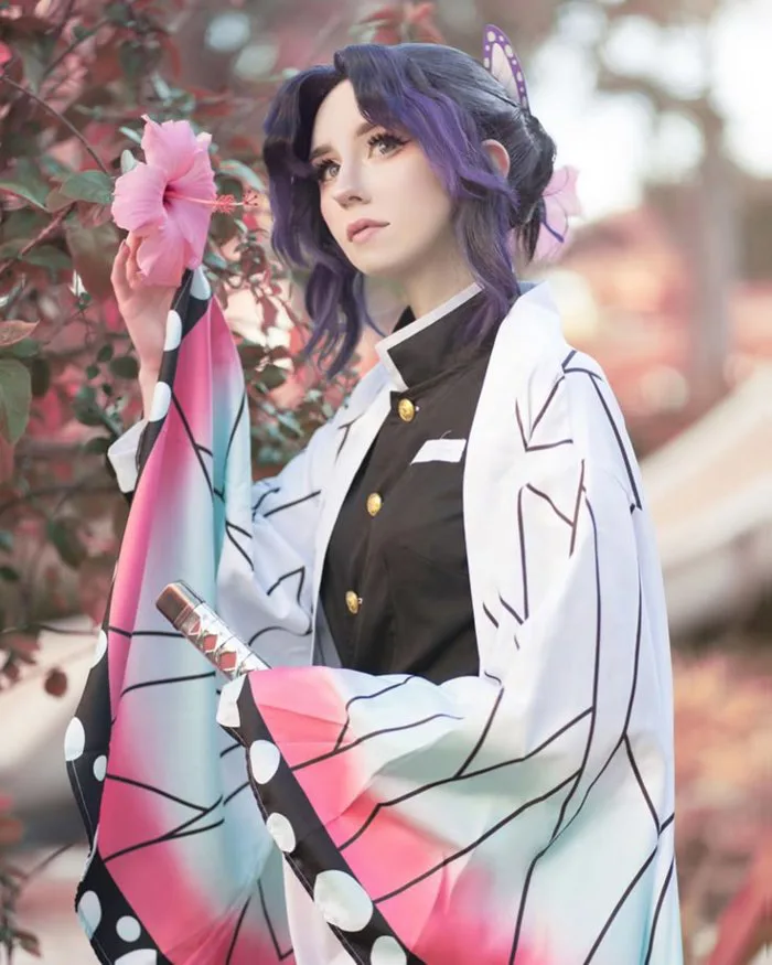 Shinobu Kocho from Demon Slayer👺 Cosplayer: @erinaldacosplay Photographer: @parker_photography_ #rolecosplay #rolecosp… | Váy cosplay, Cosplay
