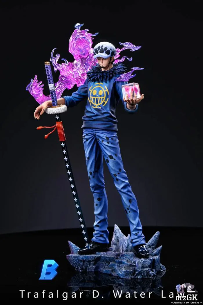 HX Studio - Trafalgar D. Water Law One Piece – Navy Toys