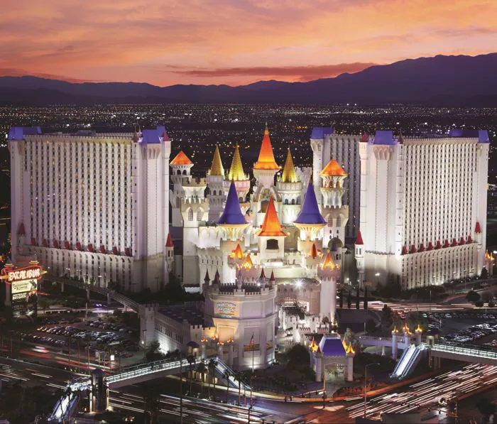 Excalibur Hotel Casino Las Vegas Đánh giá của khách: Xếp hạng thực tế, Hình  ảnh & Phản hồi | Trip.com