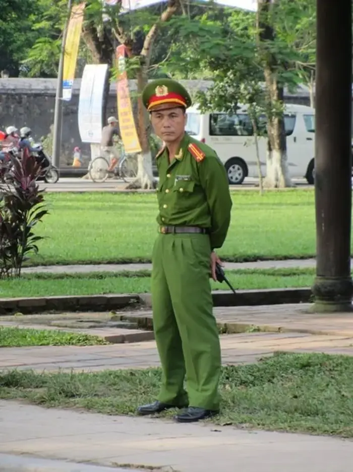 Ảnh meme công an hài hước nhất giúp bạn thư giãn tức thì