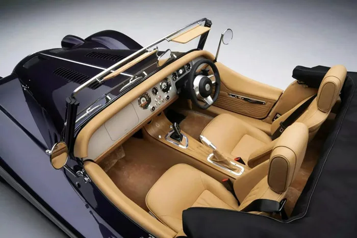 Morgan ra mắt phiên bản xe đặc biệt Plus Six Pinnacle